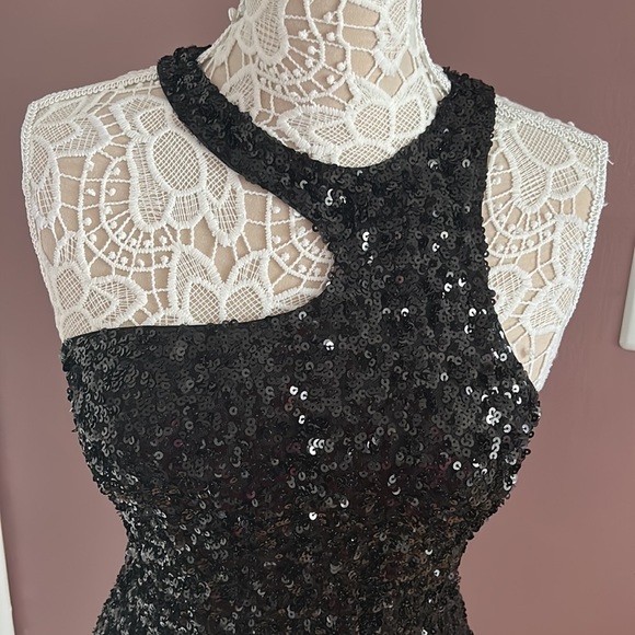 CLUB L LONDON Black Seduce Me Sequin Midi Dress - Picture 9 of 10